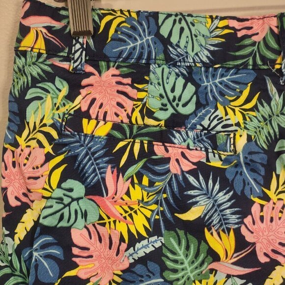 Caribbean Joe Women's Tropical Print Shorts Size 6 - Picture 5 of 5